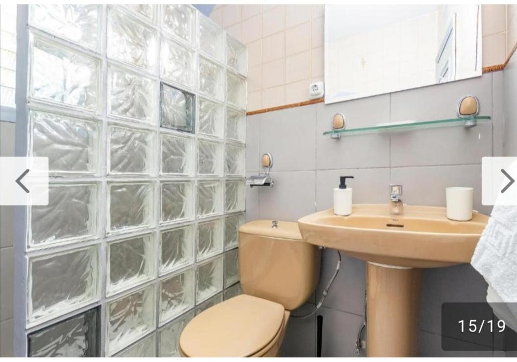 Apartamentos Carihuela 托雷莫利诺斯 外观 照片